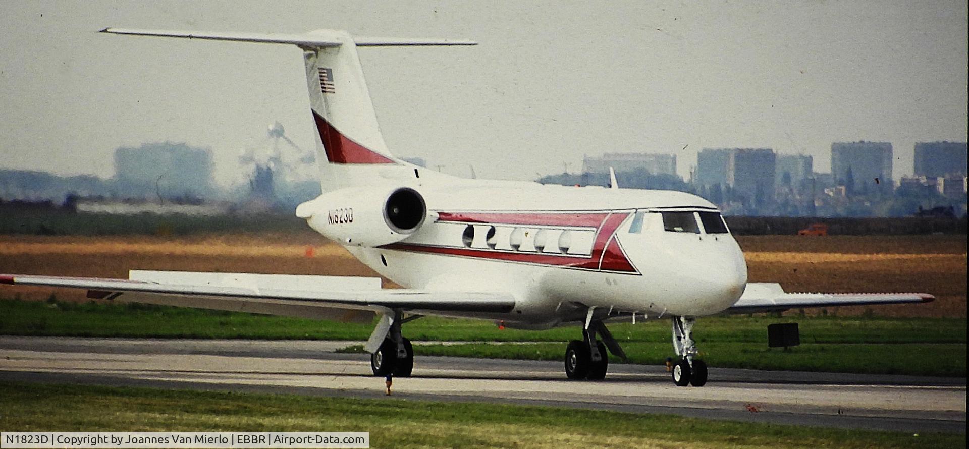 N1823D, 1969 Grumman G-1159 Gulfstream II SP C/N 59, ex-slide