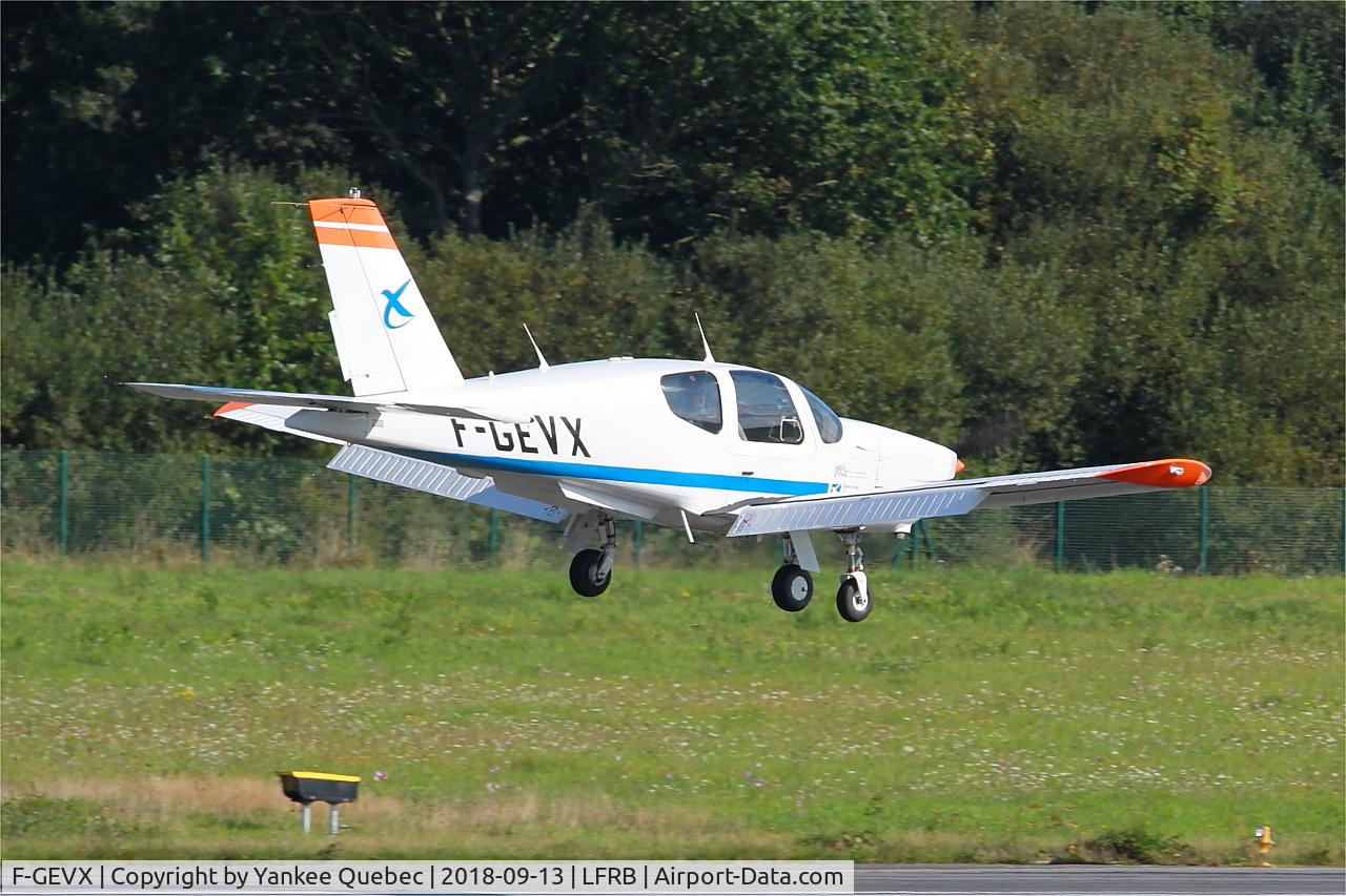 F-GEVX, Socata TB-20 C/N 802, Landing rwy 07R, Brest Bretagne airport (LFRB-BES)