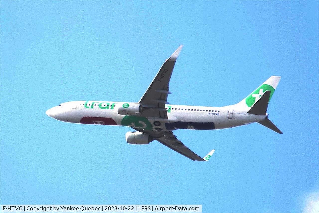 F-HTVG, 2017 Boeing 737-8K2 C/N 62156, long approach rwy 21, Nantes-Atlantique airport (LFRS-NTE)