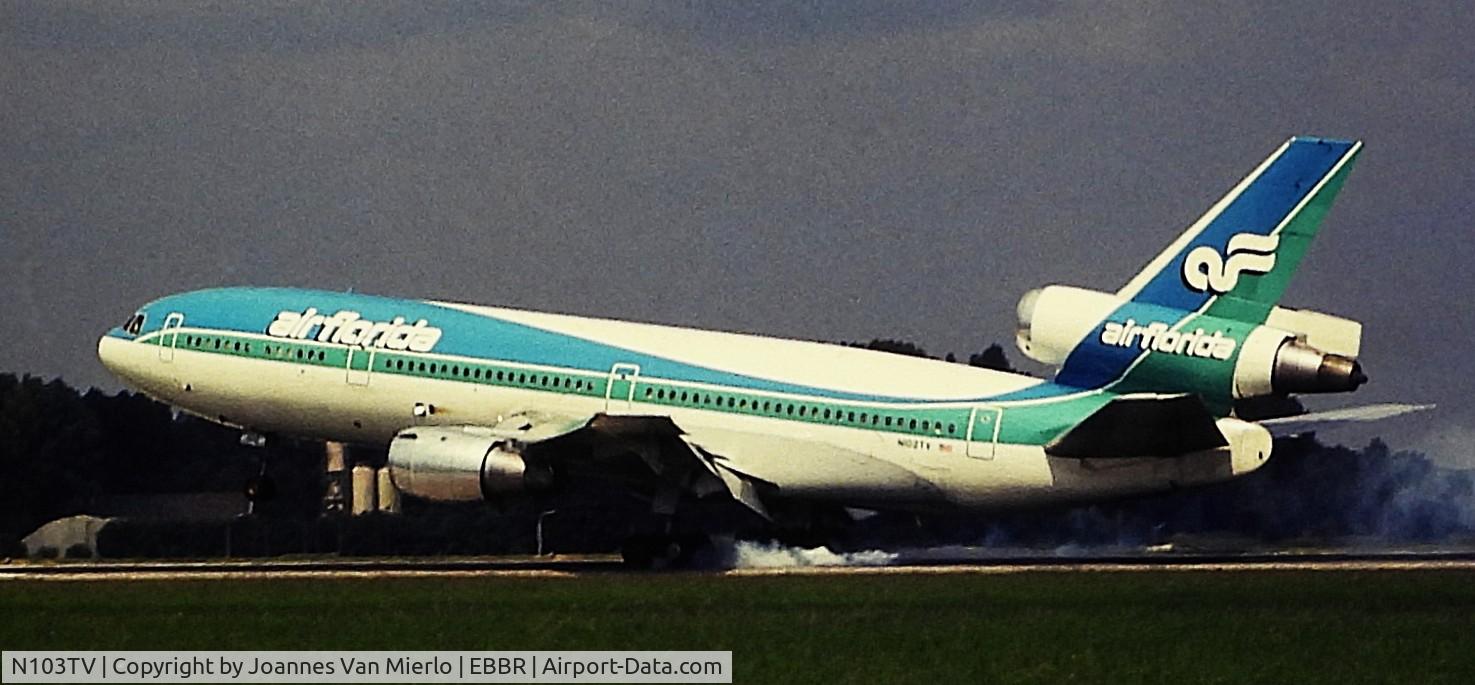 N103TV, 1973 McDonnell Douglas MD-10-30F C/N 46802, ex-slide