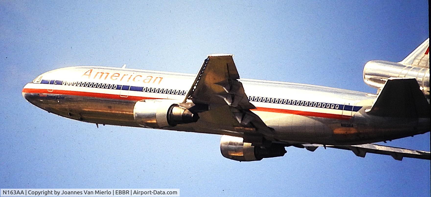 N163AA, 1975 McDonnell Douglas DC-10-30 C/N 46914, ex-slide