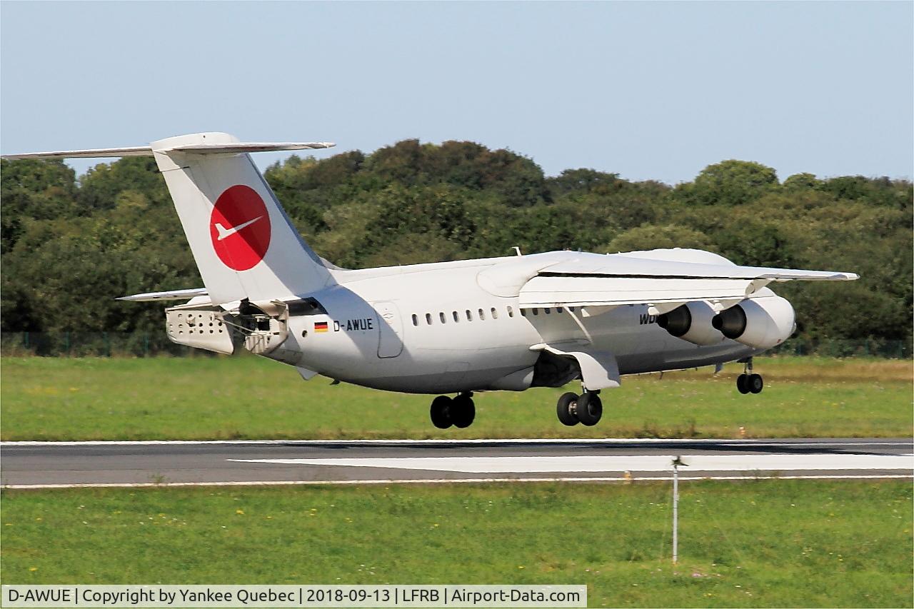 D-AWUE, 1986 British Aerospace BAe.146-200 C/N E2050, Landing rwy 07R, Brest Bretagne airport (LFRB-BES) D-AWUE, 1986 British Aerospace BAe.146-200 C/N E2050, Landing rwy 07R, Brest Bretagne airport (LFRB-BES)