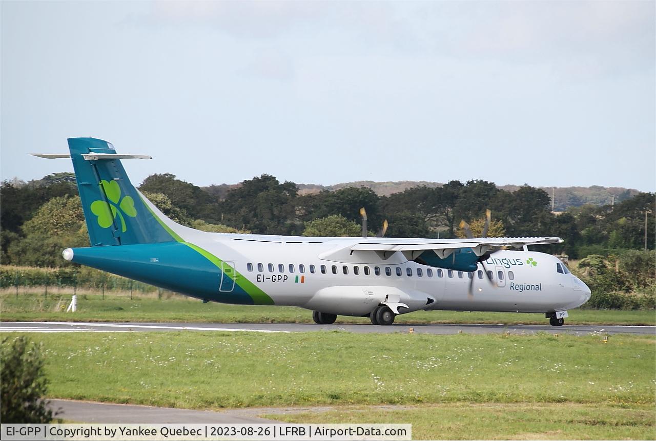 EI-GPP, 2016 ATR 72-212A C/N 1322, Taxiing rwy 25L, Brest Bretagne airport (LFRB-BES) EI-GPP, 2016 ATR 72-212A C/N 1322, Taxiing rwy 25L, Brest Bretagne airport (LFRB-BES)