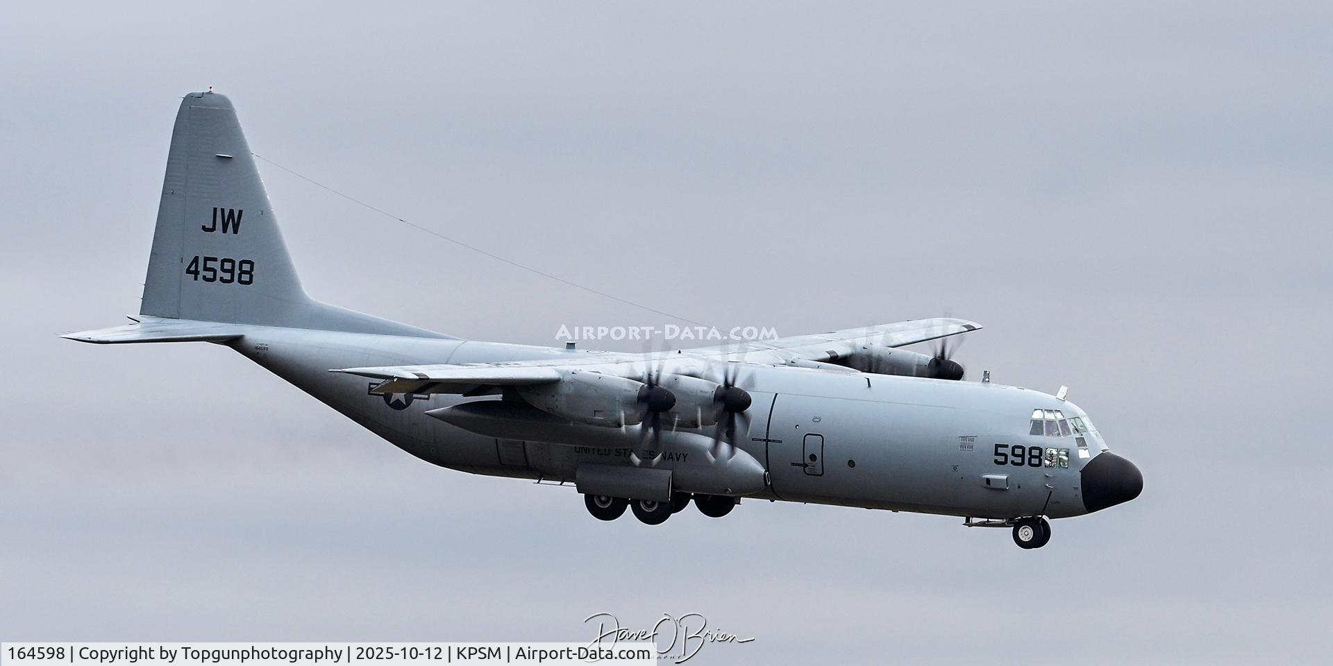 164598, Lockheed KC-130T-30 Hercules C/N 382-5263, CONVOY3616 now with VR-62 out of NAS Jacksonville, FL 164598, Lockheed KC-130T-30 Hercules C/N 382-5263, CONVOY3616 now with VR-62 out of NAS Jacksonville, FL