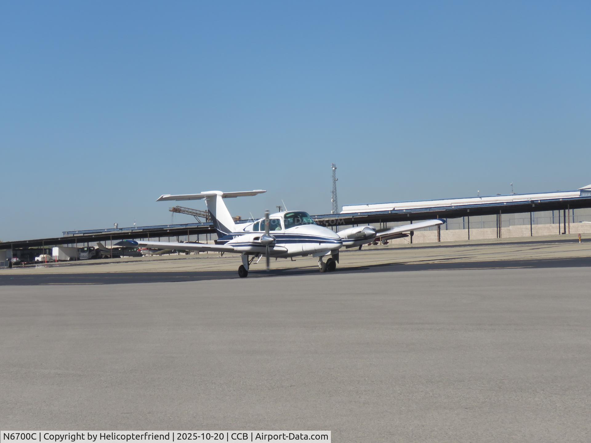 N6700C, 1980 Beech 76 Duchess C/N ME-275, On taxiway Sierra