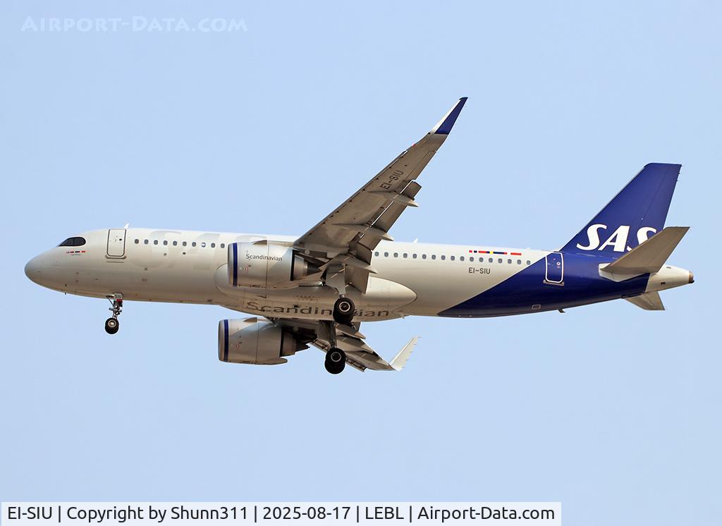 EI-SIU, 2022 Airbus A320-251N C/N 11043, Landing rwy 24r EI-SIU, 2022 Airbus A320-251N C/N 11043, Landing rwy 24r