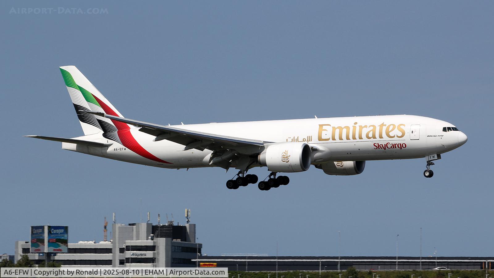 A6-EFW, 2025 Boeing 777-F C/N 68618 / 1780, at spl A6-EFW, 2025 Boeing 777-F C/N 68618 / 1780, at spl