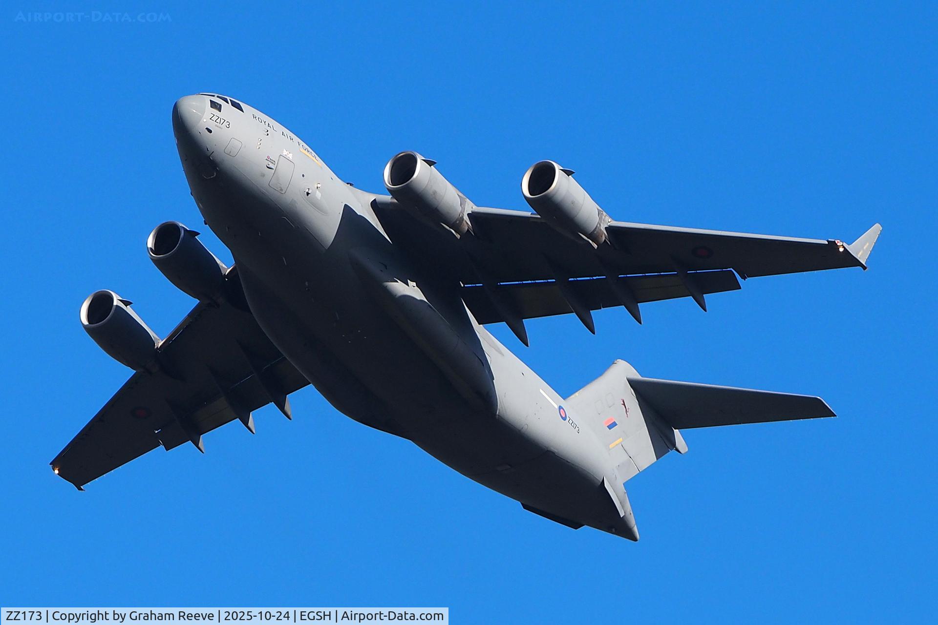 ZZ173, 2001 Boeing C-17A Globemaster III C/N F-080, In the over head at Norwich.