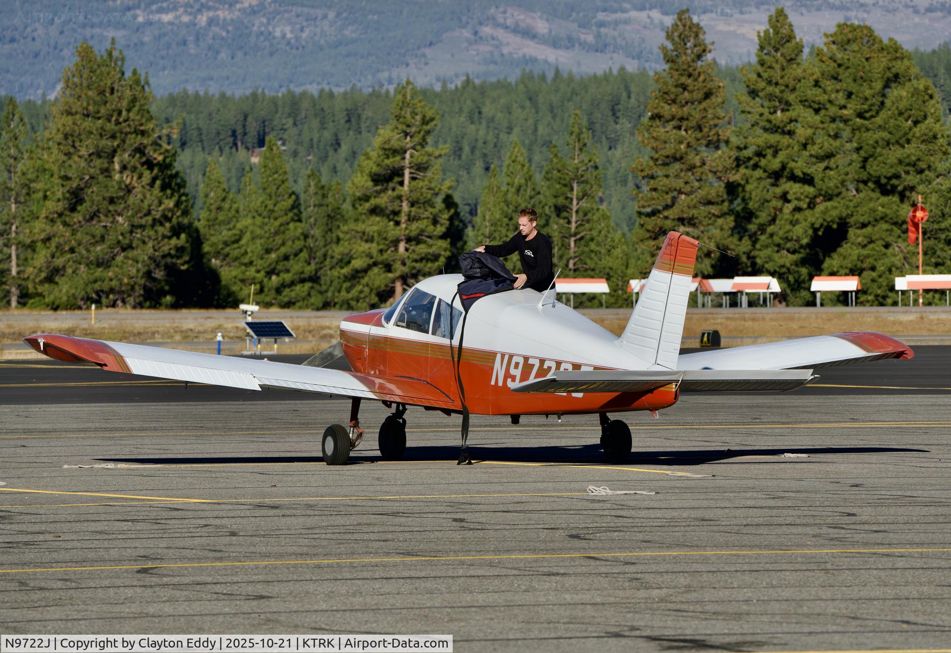 N9722J, 1967 Piper PA-28-180 C/N 28-3914, Truckee Tahoe airport in California 2025