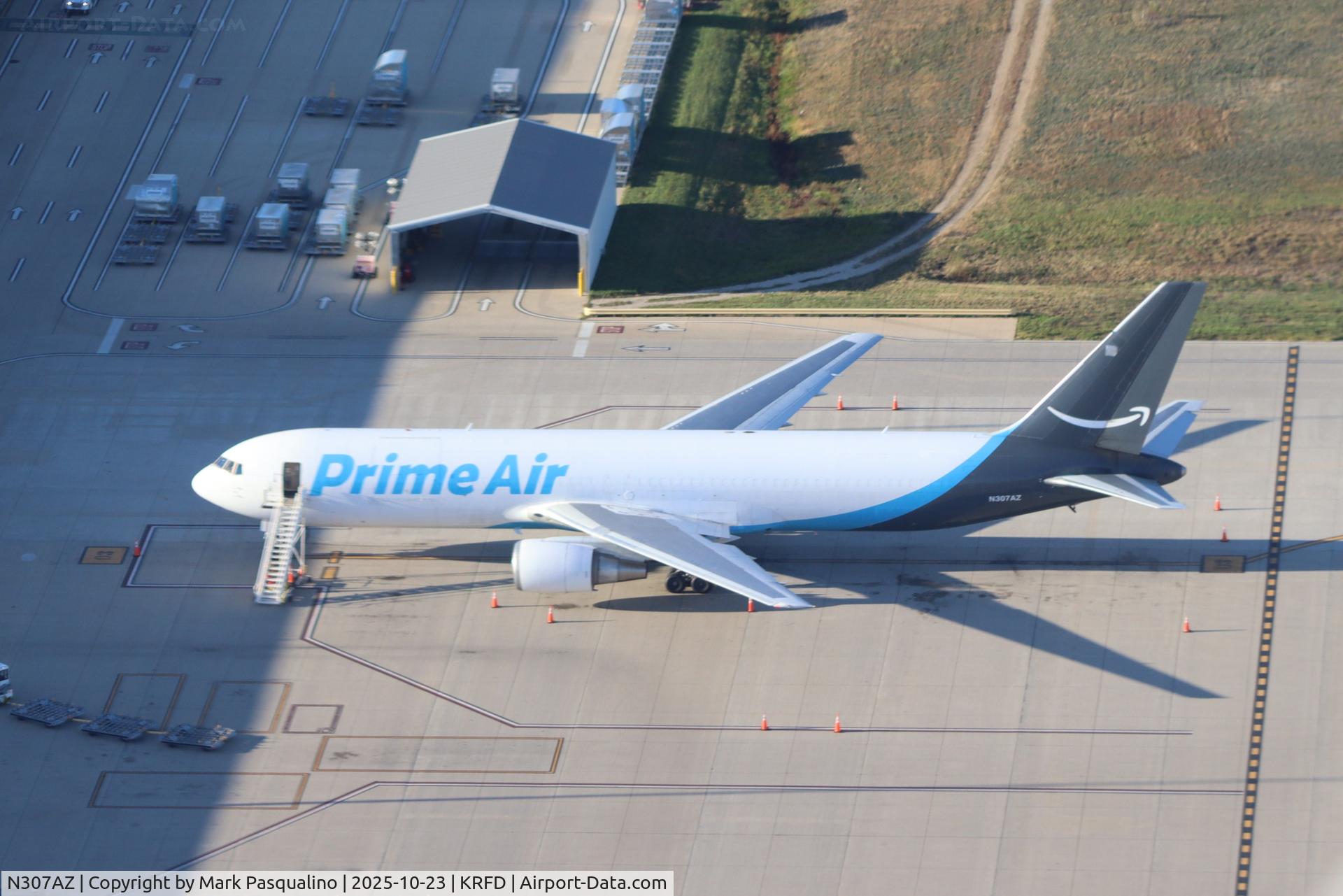 N307AZ, 1997 Boeing 767-338/ER C/N 28725, Boeing 767-338/ER N307AZ, 1997 Boeing 767-338/ER C/N 28725, Boeing 767-338/ER