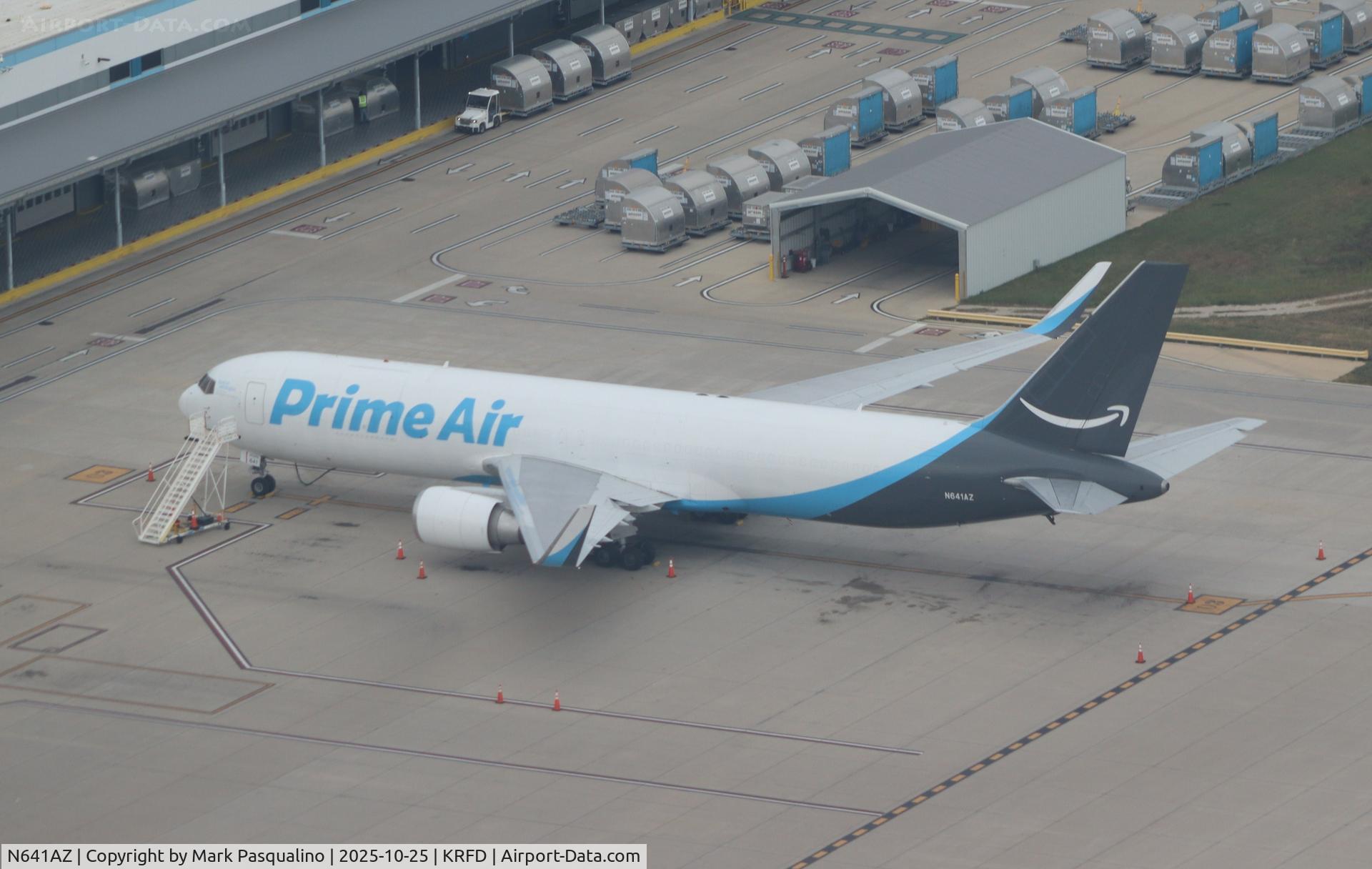 N641AZ, 2000 Boeing 767-332/ERF C/N 30595, Boeing 767-332/ERF N641AZ, 2000 Boeing 767-332/ERF C/N 30595, Boeing 767-332/ERF
