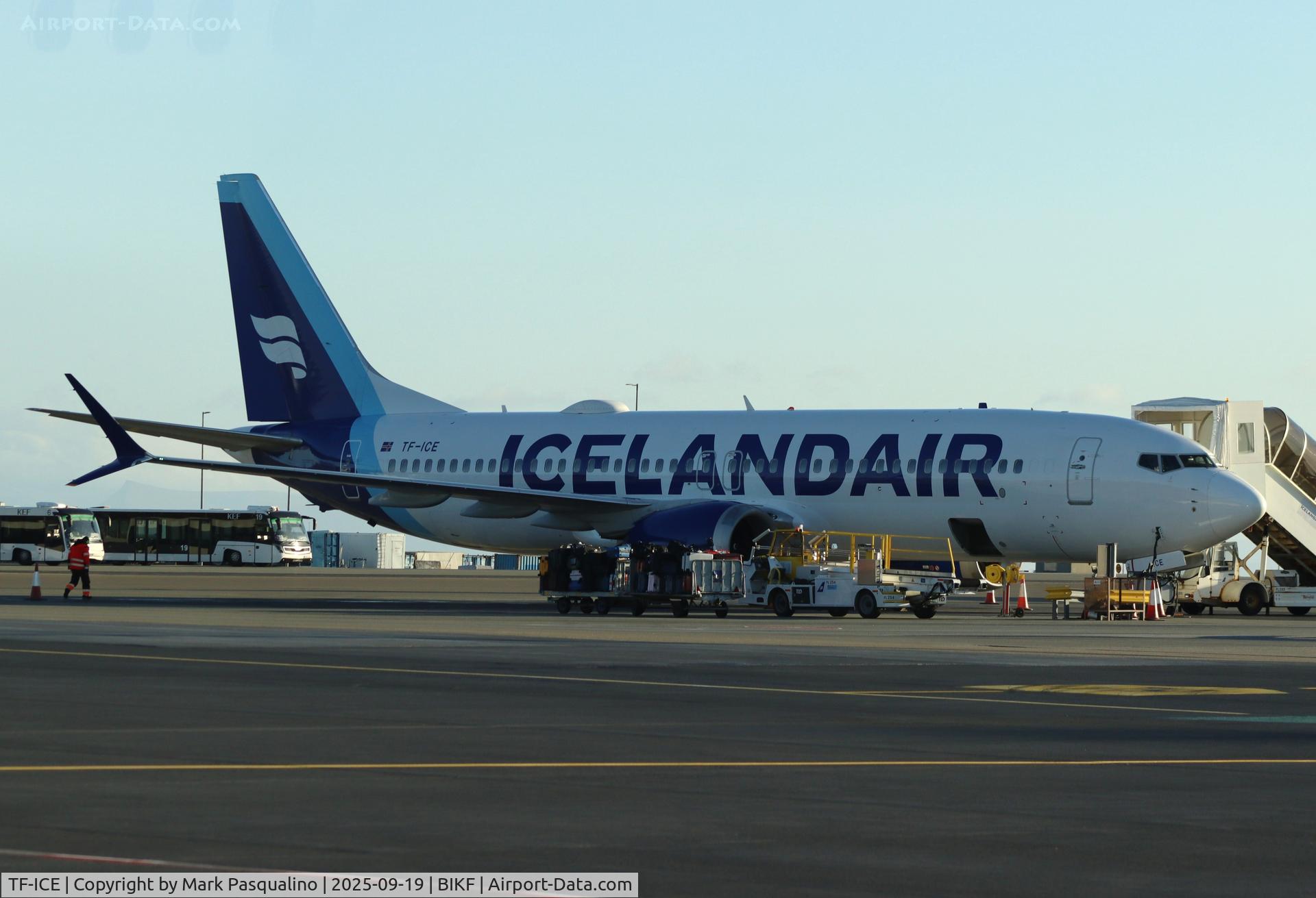 TF-ICE, 2018 Boeing 737-8 MAX C/N 44353, Boeing 737-8 MAX TF-ICE, 2018 Boeing 737-8 MAX C/N 44353, Boeing 737-8 MAX