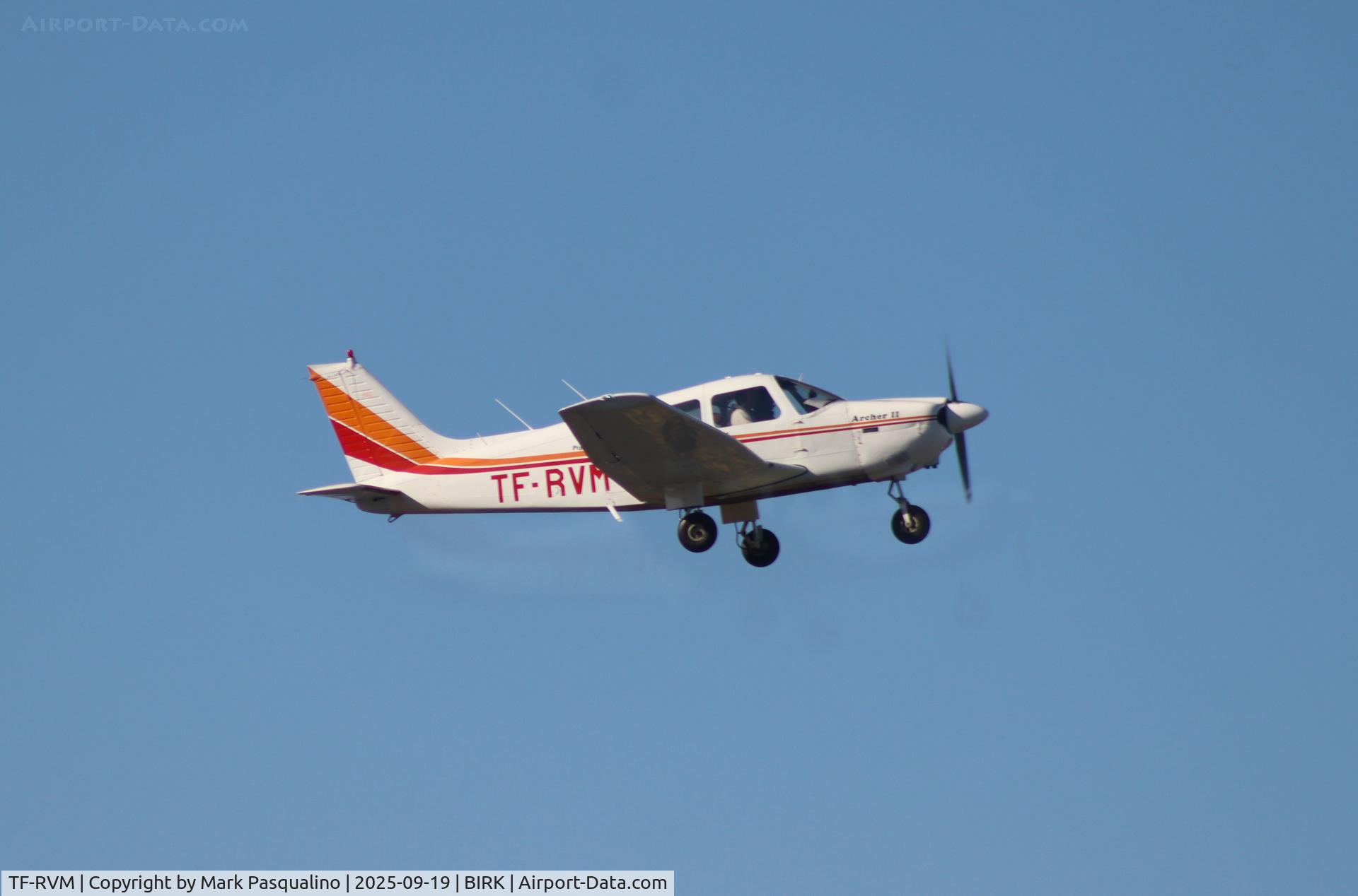 TF-RVM, 1978 Piper PA-28-181 C/N 28-7890367, Piper PA-28-181 TF-RVM, 1978 Piper PA-28-181 C/N 28-7890367, Piper PA-28-181
