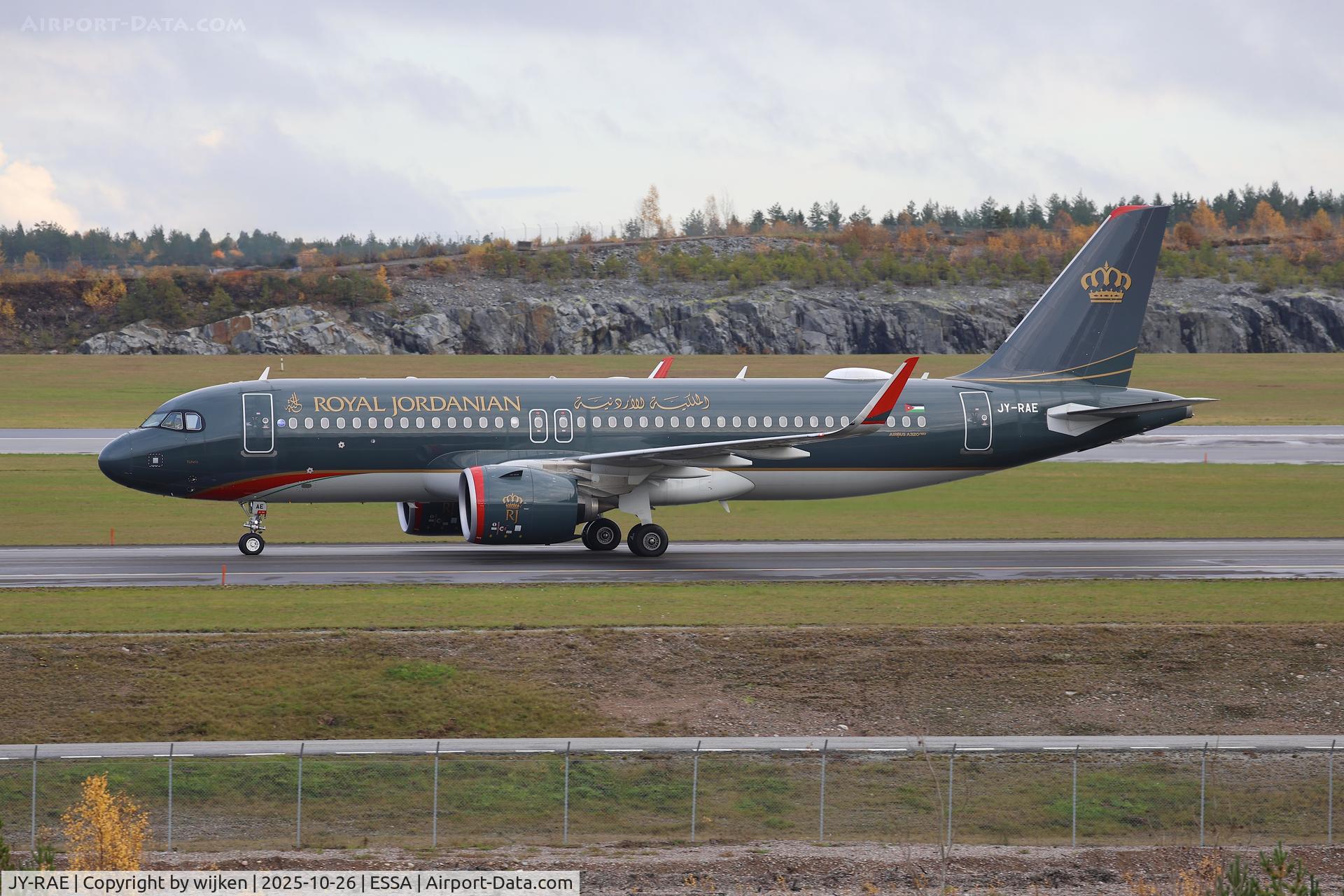JY-RAE, 2025 Airbus A320-271N C/N 12479, Twy W