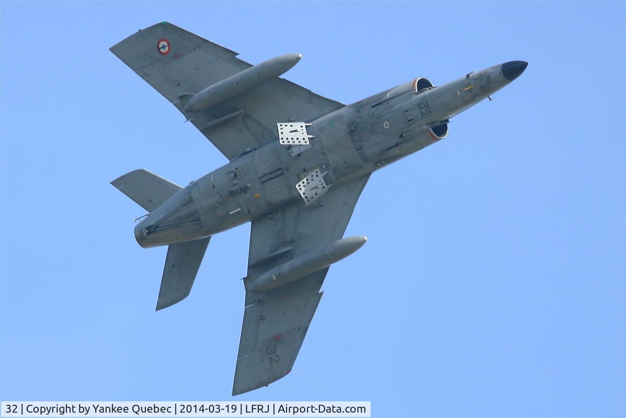 32, Dassault Super Etendard C/N 32, Dassault Super Etendard SEM, Landivisiau Naval Air Base (LFRJ-LDV) 32, Dassault Super Etendard C/N 32, Dassault Super Etendard SEM, Landivisiau Naval Air Base (LFRJ-LDV)