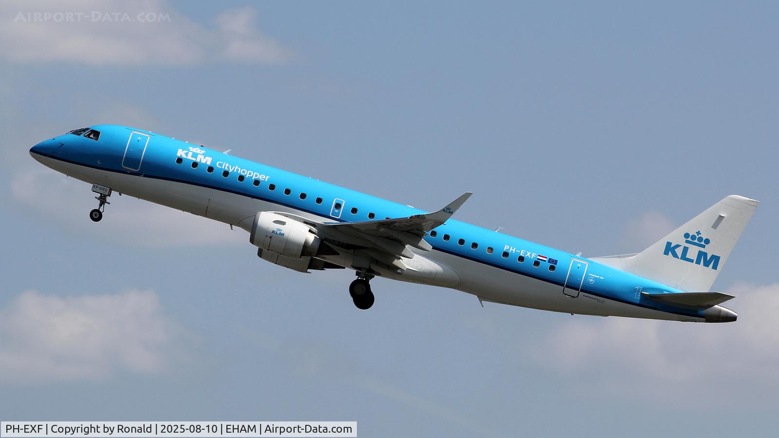 PH-EXF, 2015 Embraer 190STD (ERJ-190-100) C/N 19000690, at spl