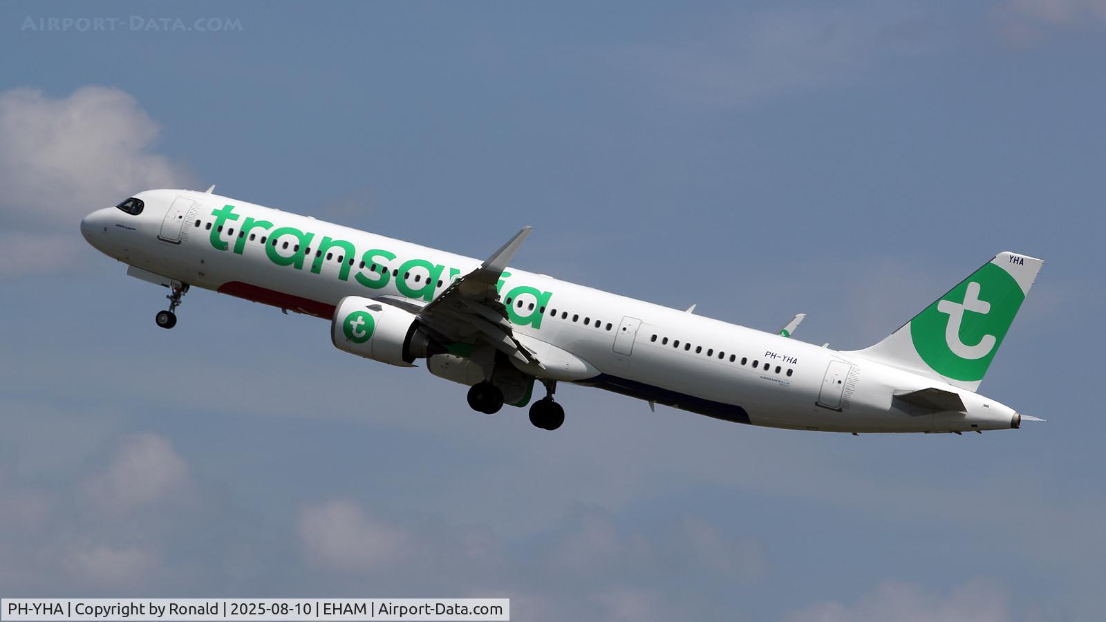 PH-YHA, Airbus A321-252NX C/N 11919, at spl PH-YHA, Airbus A321-252NX C/N 11919, at spl