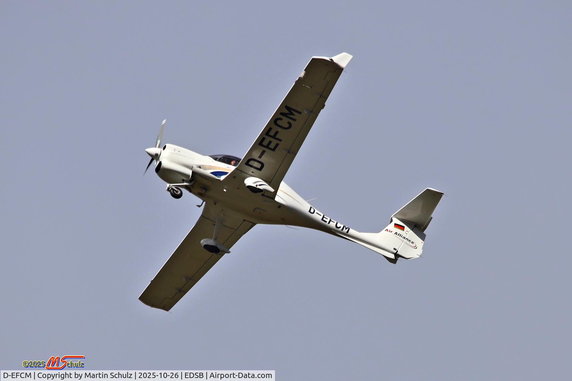 D-EFCM, Diamond DA-40NG Diamond Star C/N 40.N036, cn 40.N036 D-EFCM, Diamond DA-40NG Diamond Star C/N 40.N036, cn 40.N036