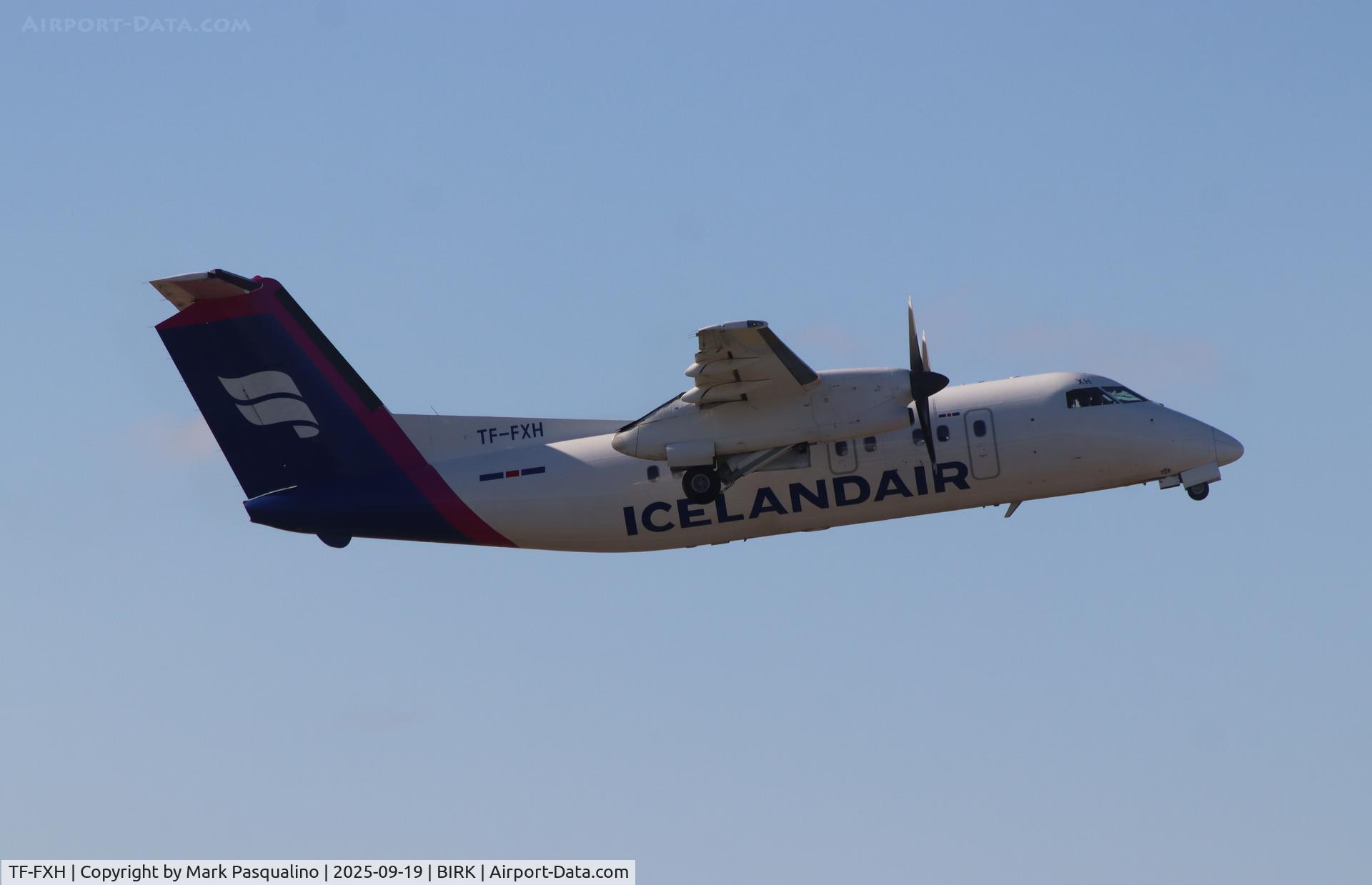 TF-FXH, 1997 De Havilland Canada DHC-8-202 Dash 8 C/N 450, DHC-8-202 TF-FXH, 1997 De Havilland Canada DHC-8-202 Dash 8 C/N 450, DHC-8-202