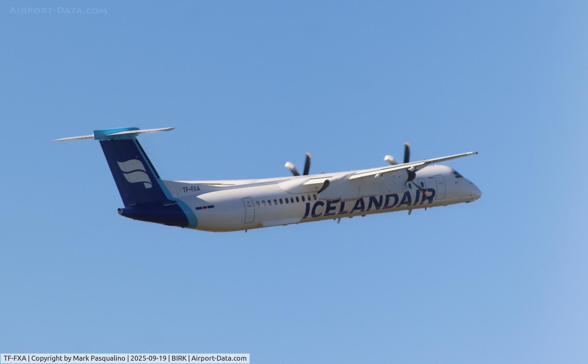 TF-FXA, 2001 Bombardier DHC-8-402 Q400 Dash 8 C/N 4022, DHC-8-402 Q400 TF-FXA, 2001 Bombardier DHC-8-402 Q400 Dash 8 C/N 4022, DHC-8-402 Q400