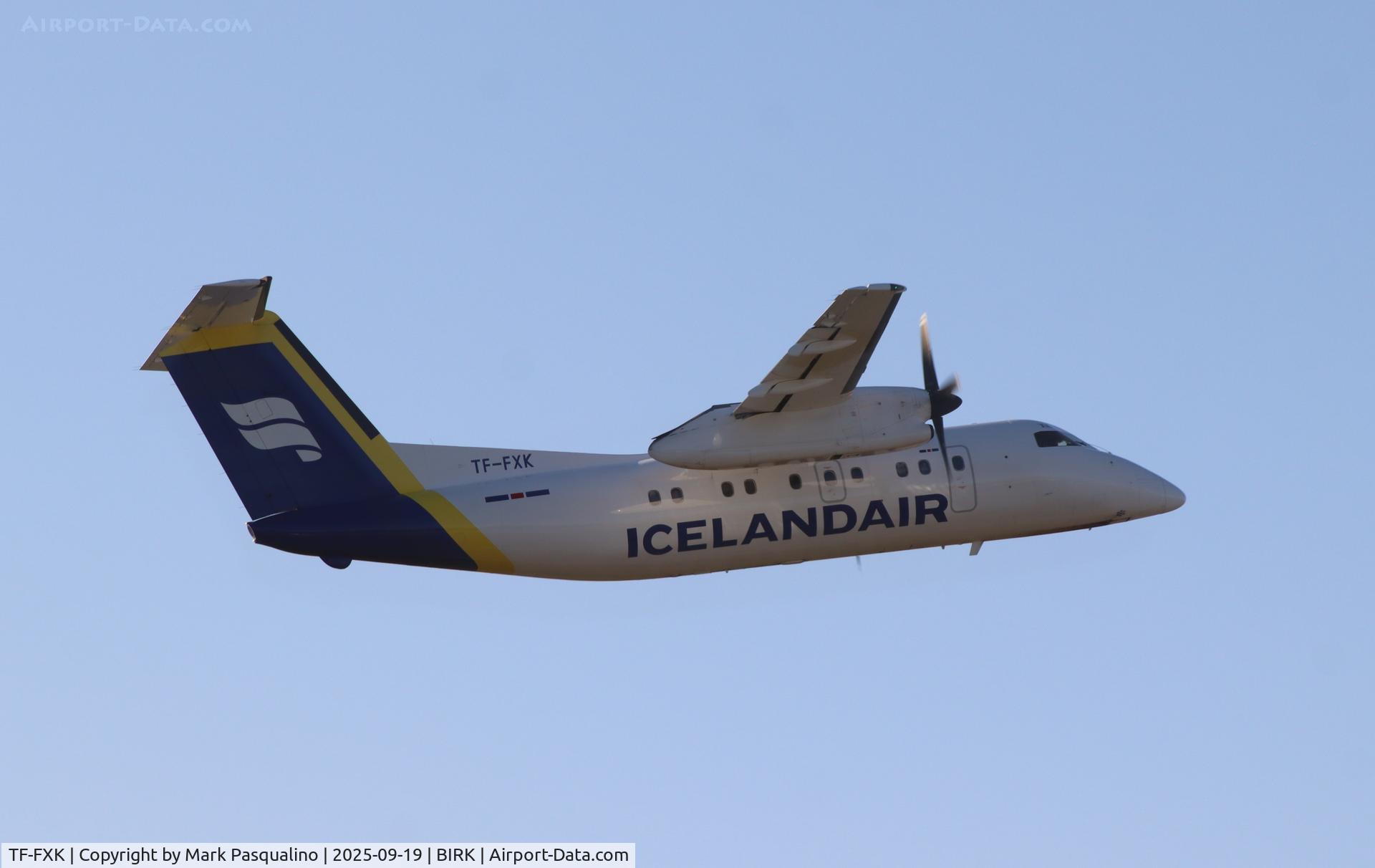 TF-FXK, 1996 De Havilland Canada DHC-8-202 Dash 8 C/N 446, DHC-8-202 TF-FXK, 1996 De Havilland Canada DHC-8-202 Dash 8 C/N 446, DHC-8-202