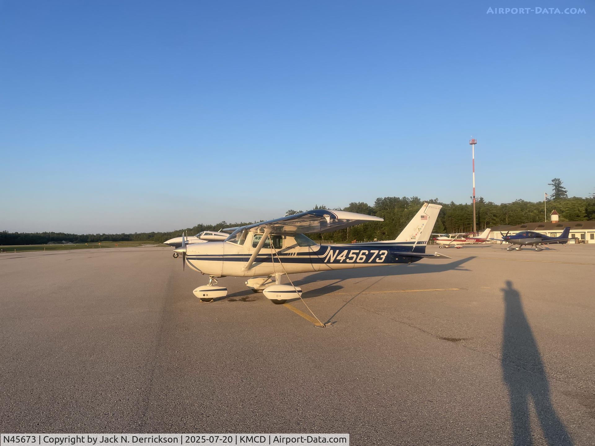 N45673, 1975 Cessna 150M C/N 15077015, Mackinac Island N45673, 1975 Cessna 150M C/N 15077015, Mackinac Island