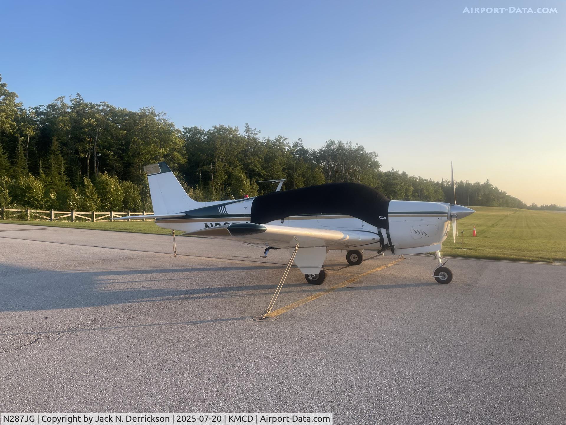 N287JG, 1965 Beech 35-C33 Debonair C/N CD934, Mackinac Island N287JG, 1965 Beech 35-C33 Debonair C/N CD934, Mackinac Island