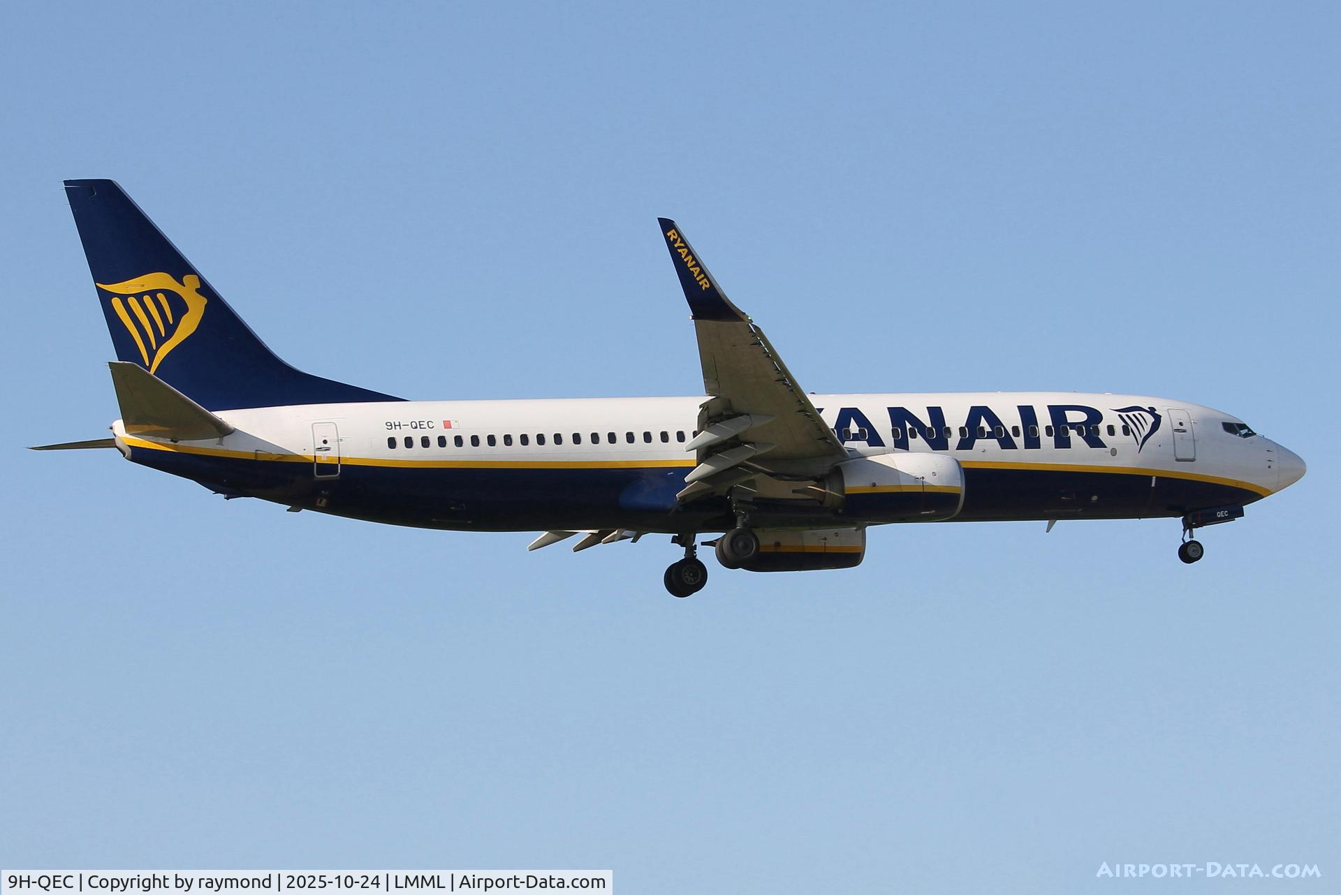 9H-QEC, 2018 Boeing 737-800 C/N 44818, Boeing 737-8AS reg 9H-QEC of Malta Air on approach for RW31 landing in Malta.