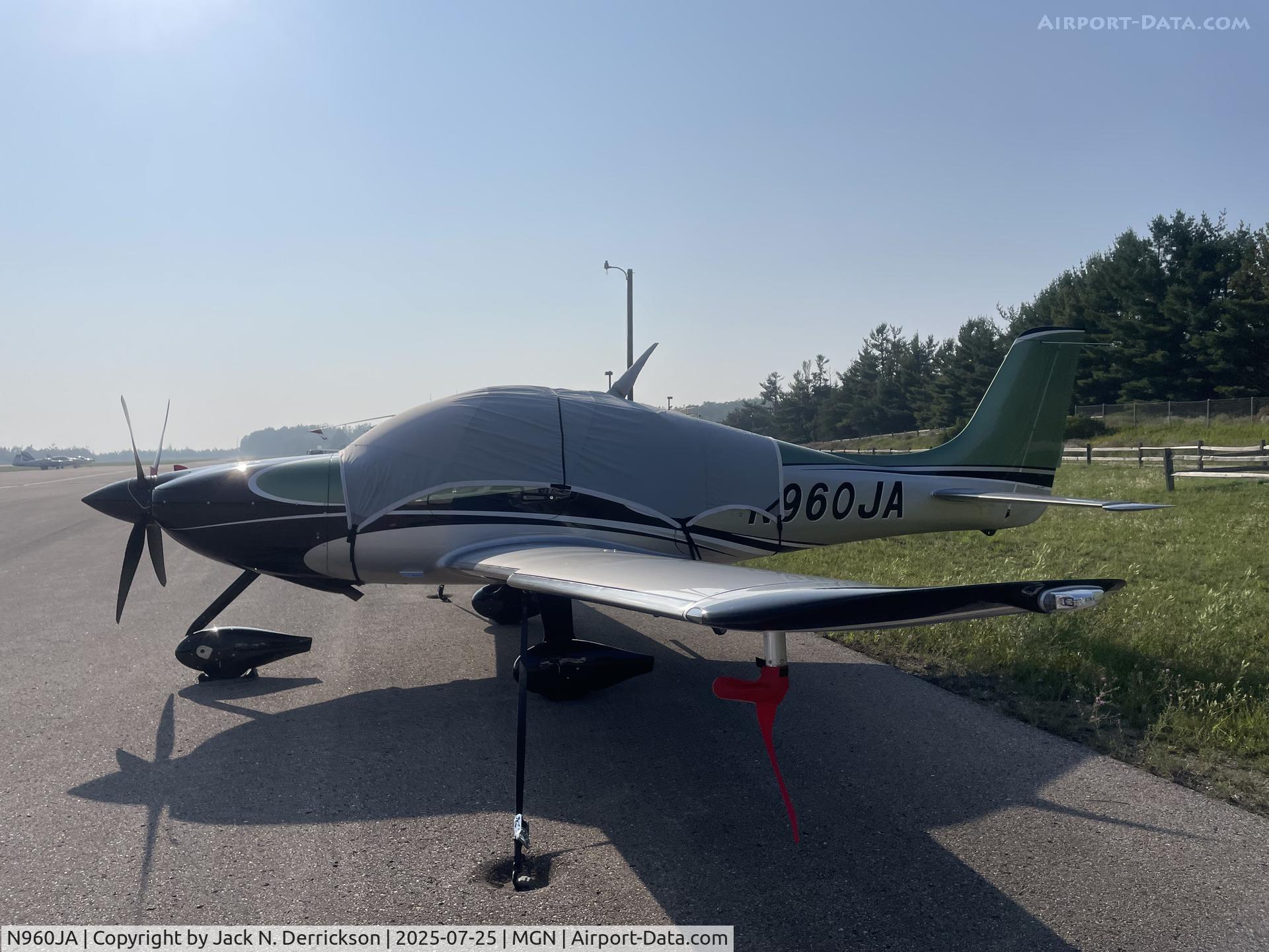 N960JA, 2007 Cirrus SR22 C/N 2578, Harbor Springs N960JA, 2007 Cirrus SR22 C/N 2578, Harbor Springs