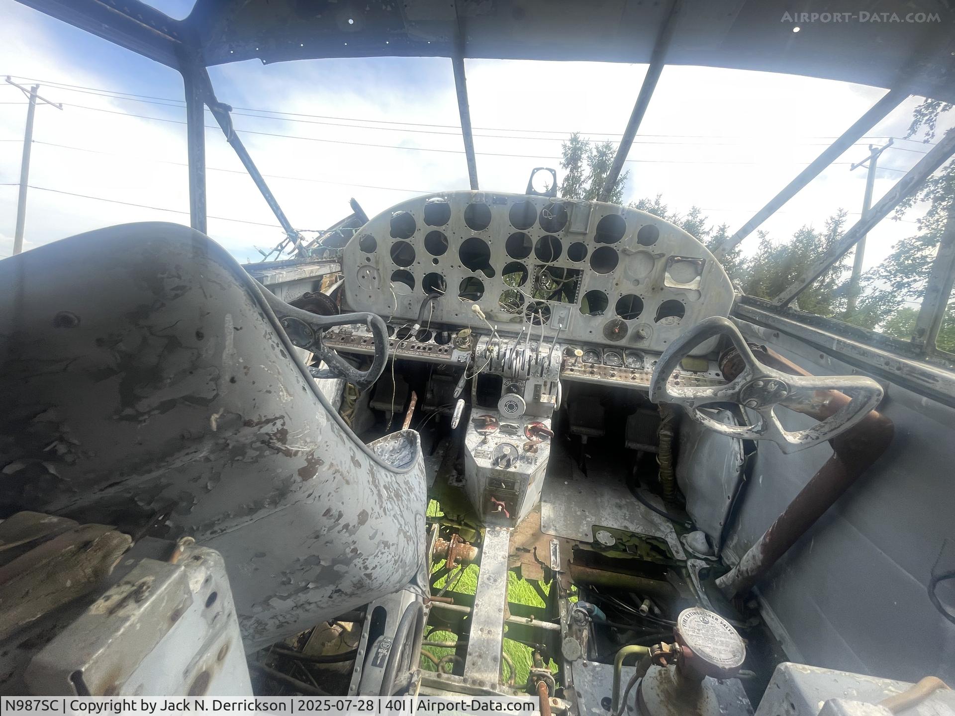 N987SC, 1942 Beech UC-45J Expeditor C/N 23815, Sweet Hog N987SC, 1942 Beech UC-45J Expeditor C/N 23815, Sweet Hog