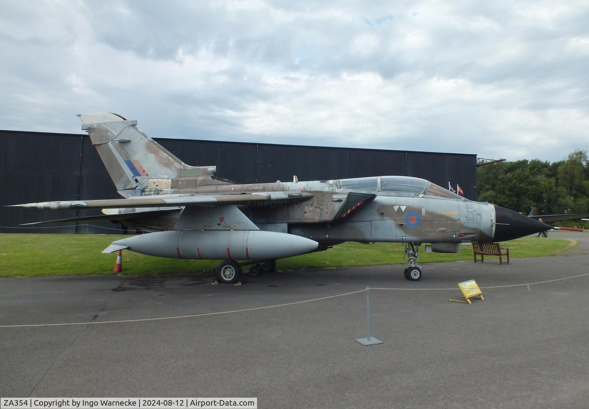 ZA354, 1980 Panavia Tornado GR.1 C/N 030/BS007/3015, Panavia Tornado GR1 at the Yorkshire Air Museum, Elvington