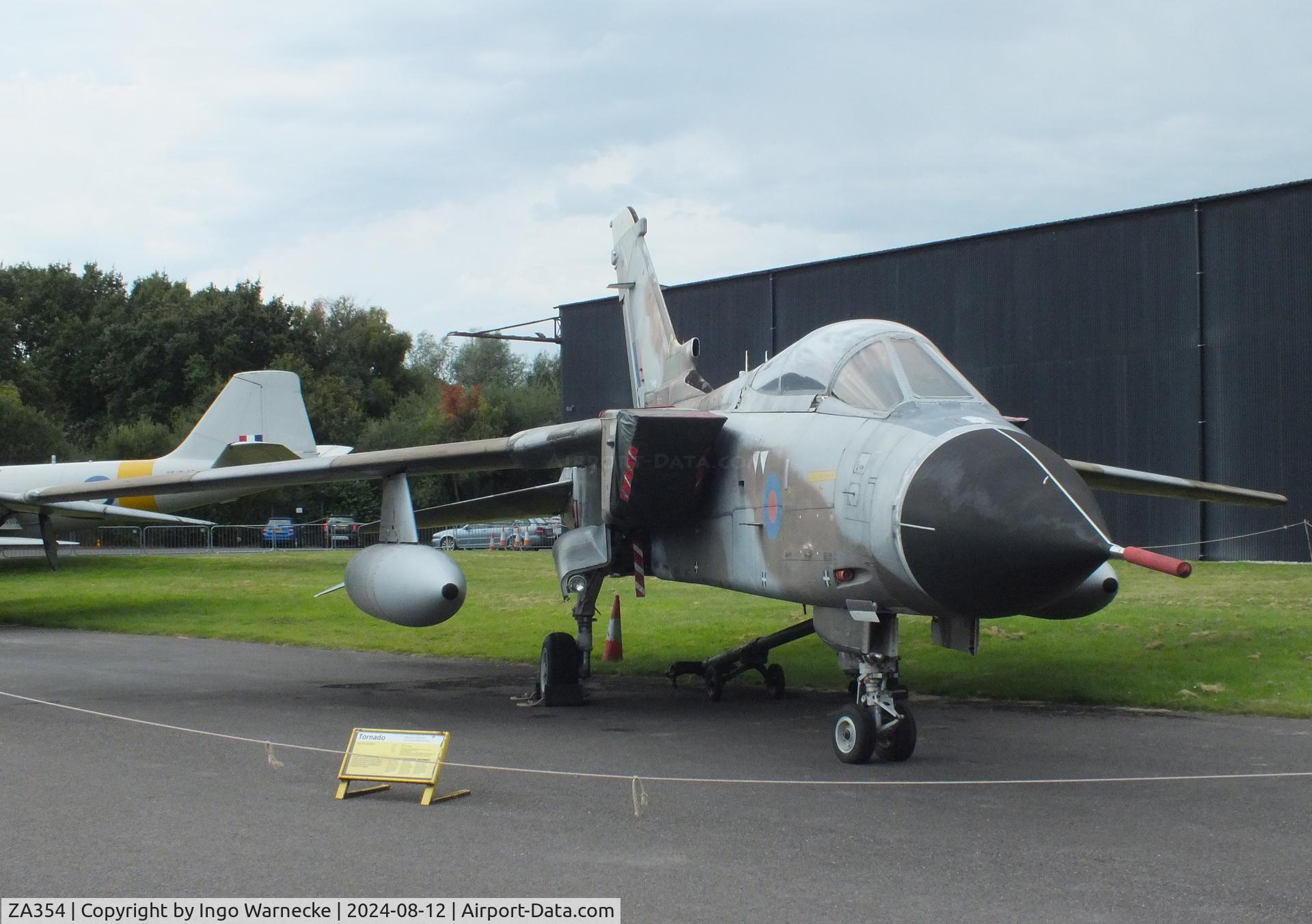 ZA354, 1980 Panavia Tornado GR.1 C/N 030/BS007/3015, Panavia Tornado GR1 at the Yorkshire Air Museum, Elvington