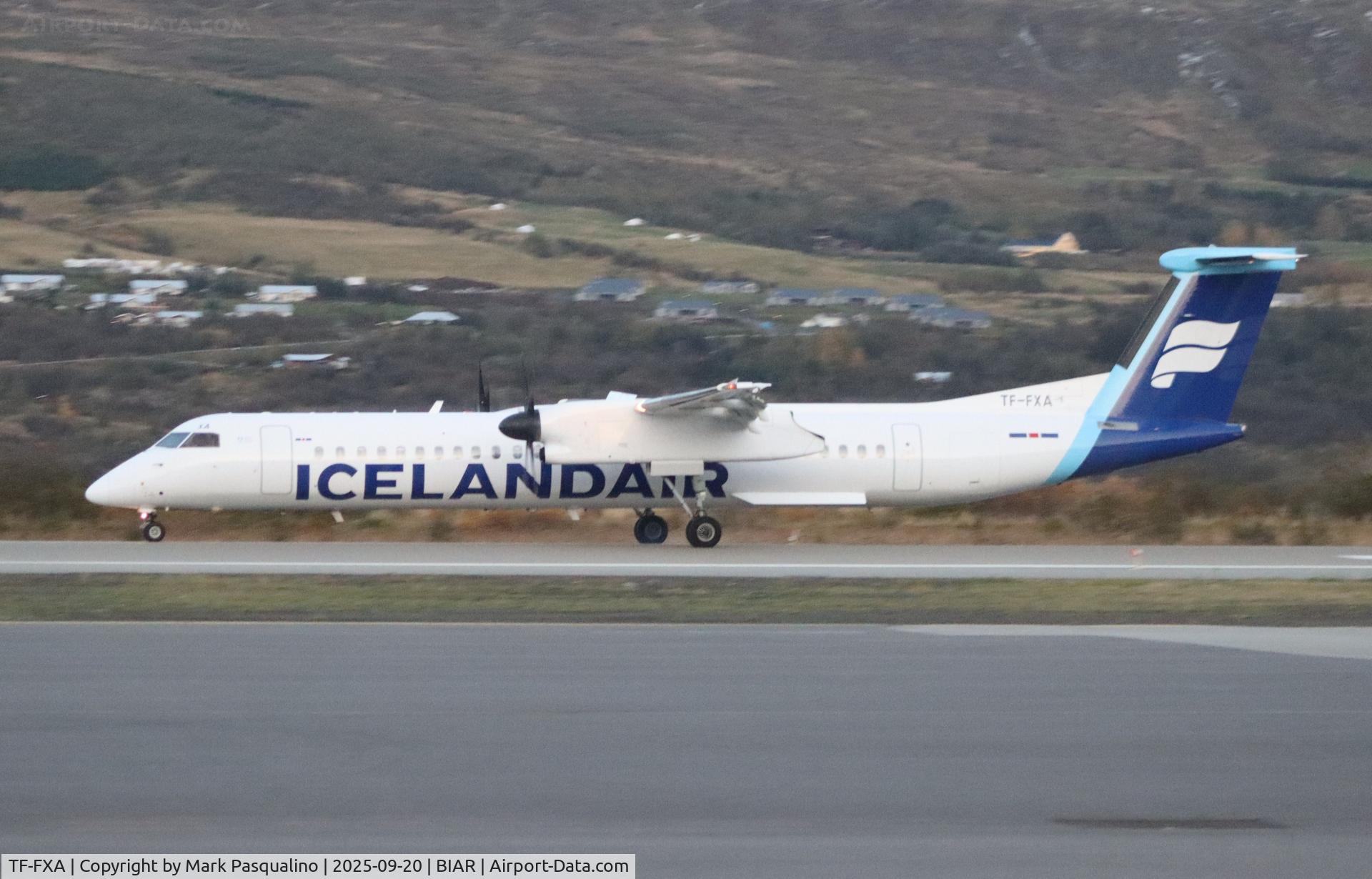 TF-FXA, 2001 Bombardier DHC-8-402 Q400 Dash 8 C/N 4022, DHC-8-402 Q400 TF-FXA, 2001 Bombardier DHC-8-402 Q400 Dash 8 C/N 4022, DHC-8-402 Q400
