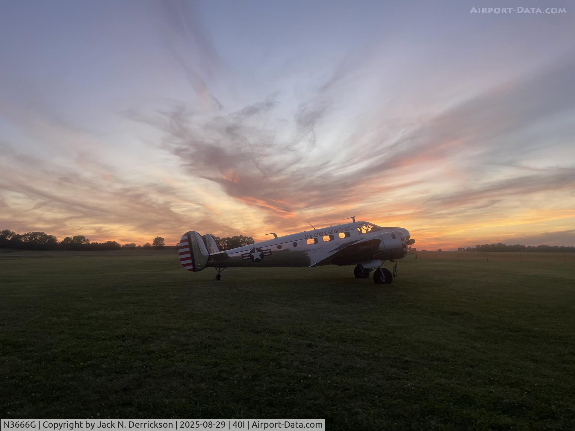 N3666G, 1951 Beech C-45H Expeditor C/N AF-328 (51-11771), 2025 40I airshow N3666G, 1951 Beech C-45H Expeditor C/N AF-328 (51-11771), 2025 40I airshow