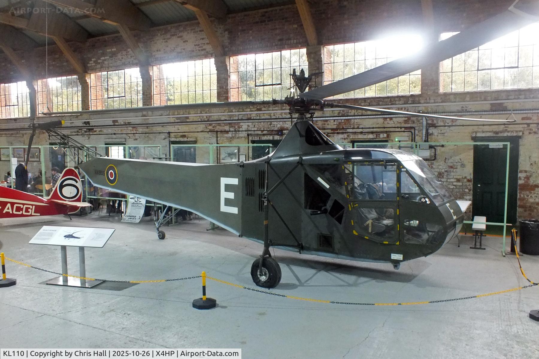 KL110, 1944 Sikorsky R-4B Hoverfly I C/N 140, Hooton Park 16/10/25 KL110, 1944 Sikorsky R-4B Hoverfly I C/N 140, Hooton Park 16/10/25