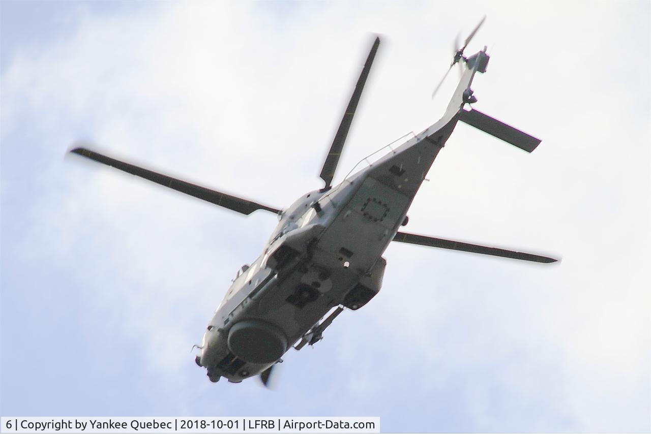 6, NHI NH-90 NFH Caiman C/N 1163, Flight over Brest-Bretagne airport (LFRB-BES)