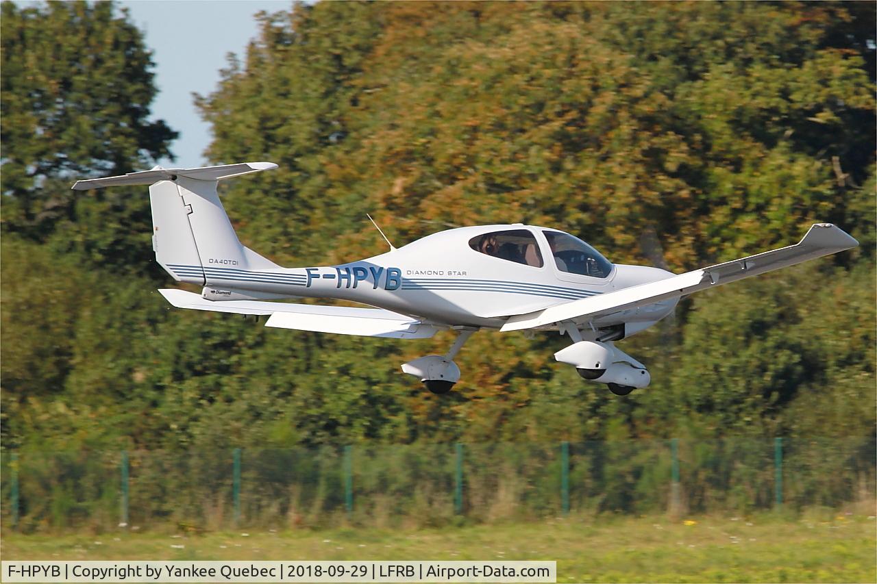 F-HPYB, 2012 Diamond DA-40 Diamond Star Diamond Star C/N DA-289, Landing rwy 07R, Brest-Bretagne airport (LFRB-BES) F-HPYB, 2012 Diamond DA-40 Diamond Star Diamond Star C/N DA-289, Landing rwy 07R, Brest-Bretagne airport (LFRB-BES)