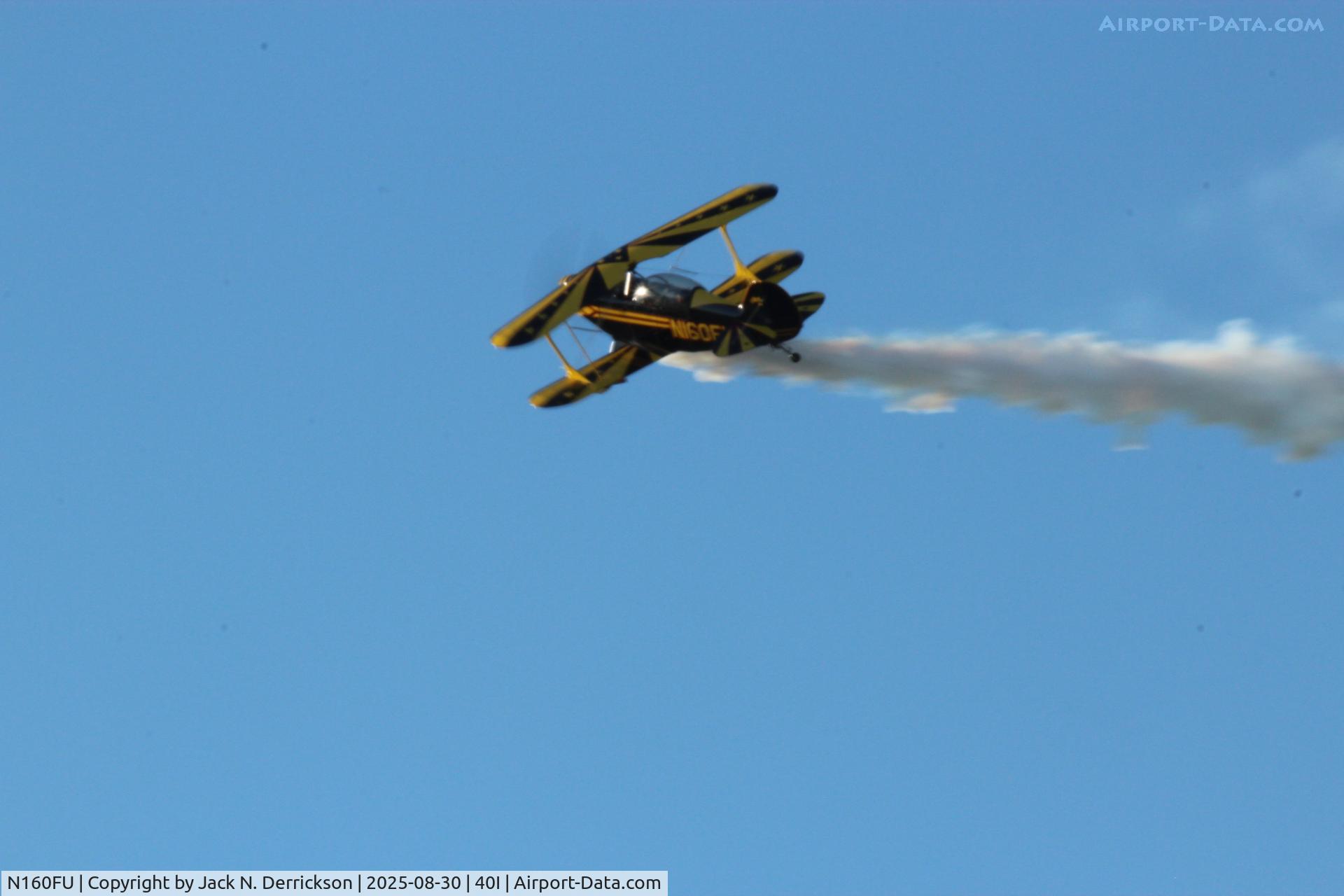 N160FU, 1983 Aerotek Pitts S-2B Special C/N 5021, 2025 40I Airshow N160FU, 1983 Aerotek Pitts S-2B Special C/N 5021, 2025 40I Airshow