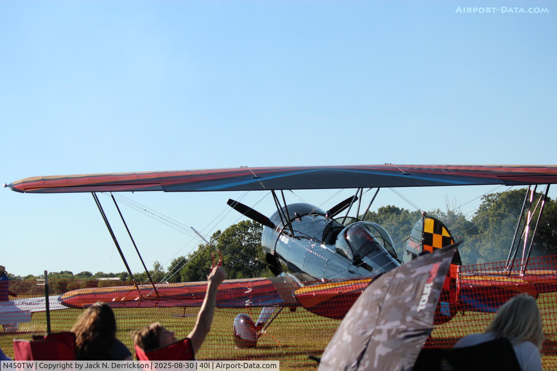 N450TW, 1989 WACO Taperwing T-10 Replica C/N TA1, 2025 40I Airshow N450TW, 1989 WACO Taperwing T-10 Replica C/N TA1, 2025 40I Airshow
