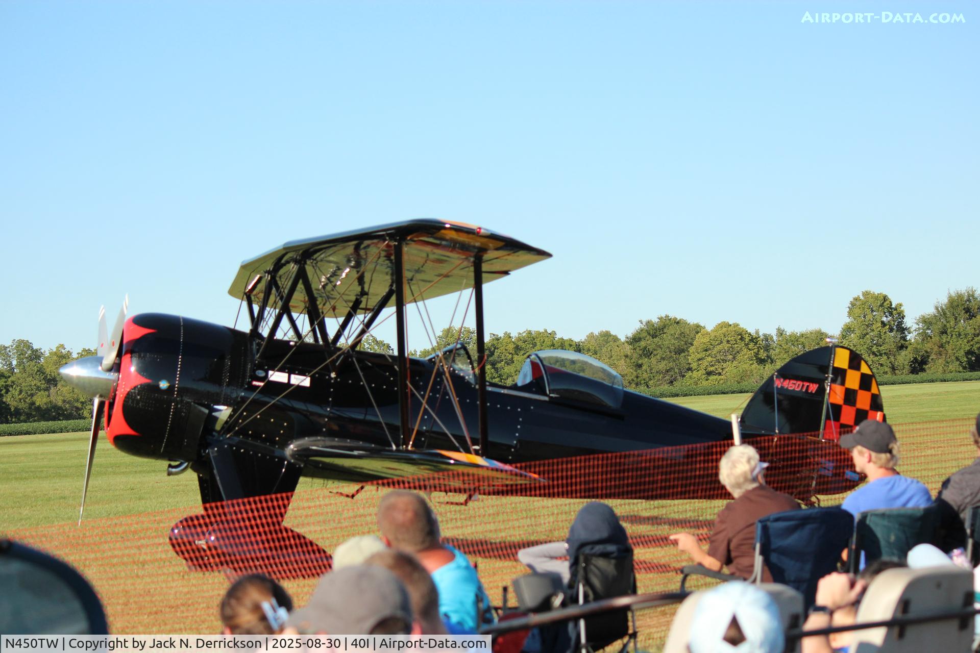 N450TW, 1989 WACO Taperwing T-10 Replica C/N TA1, 2025 40I Airshow N450TW, 1989 WACO Taperwing T-10 Replica C/N TA1, 2025 40I Airshow
