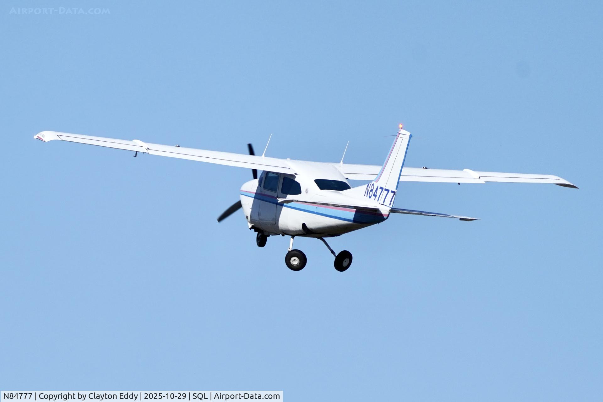 N84777, 1972 Cessna 210L Centurion C/N 21059624, San Carlos Airport in California 2025