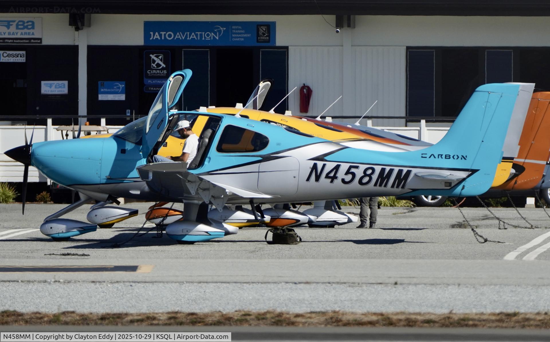 N458MM, 2020 Cirrus SR20 C/N 2560, San Carlos airport in California 2025