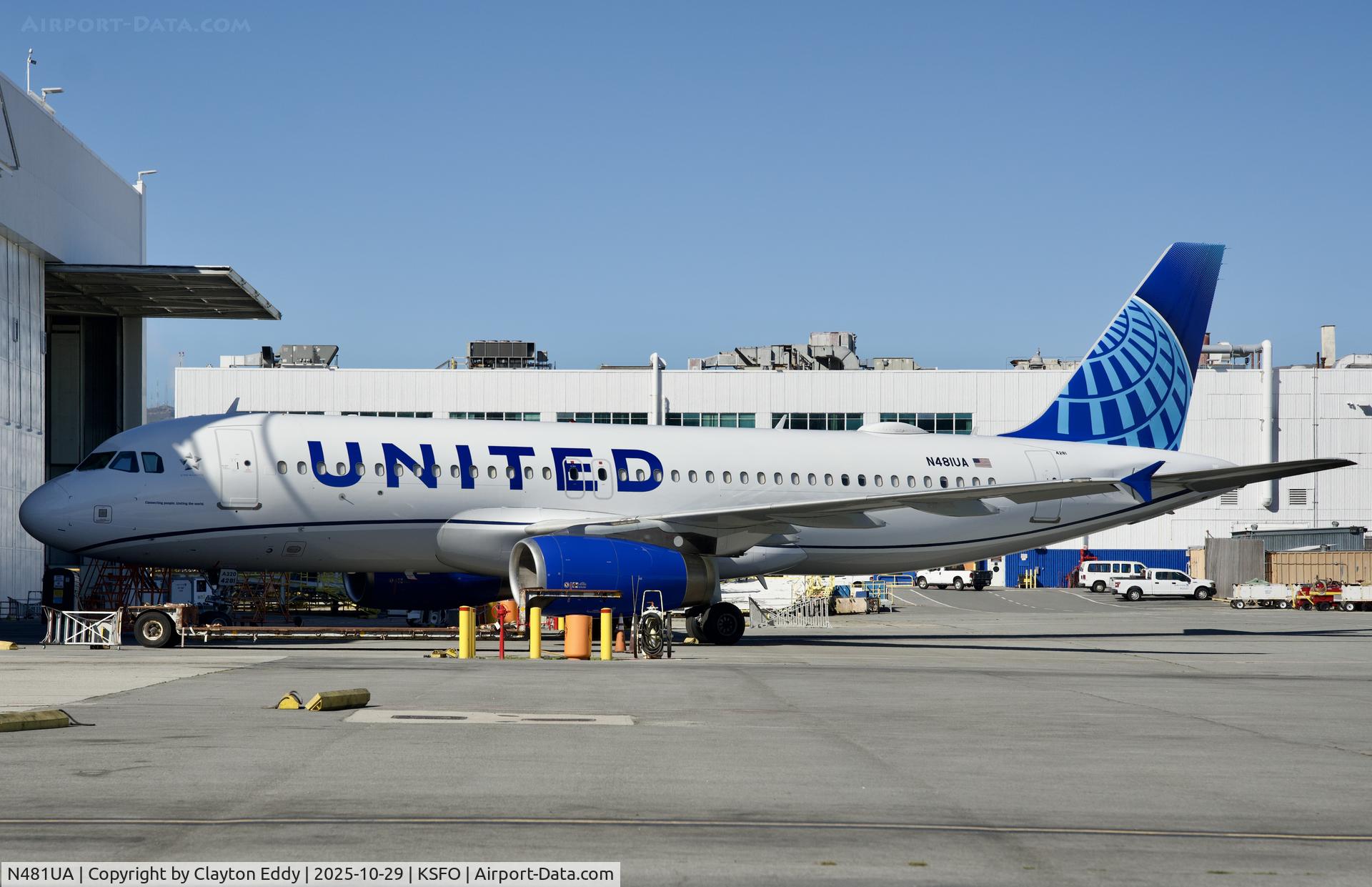 N481UA, 2001 Airbus A320-232 C/N 1559, SFO 2025