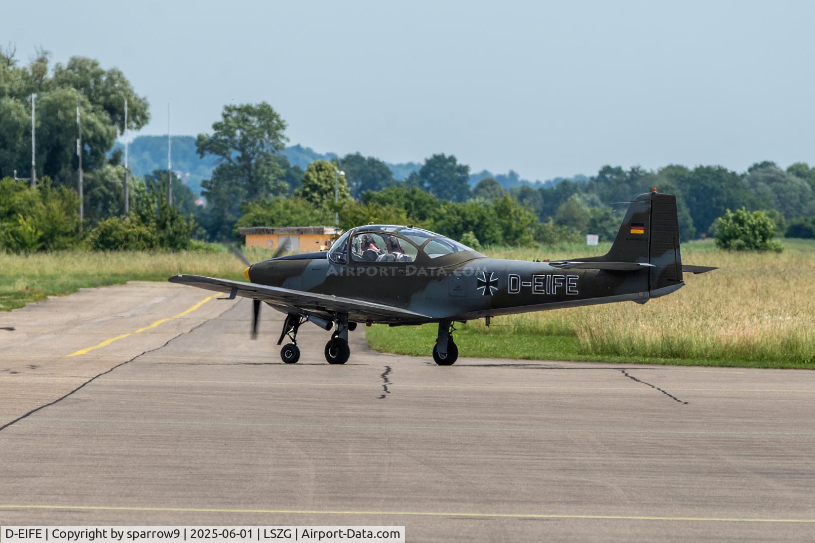 D-EIFE, 1960 Focke-Wulf FWP-149D C/N 129, To parking