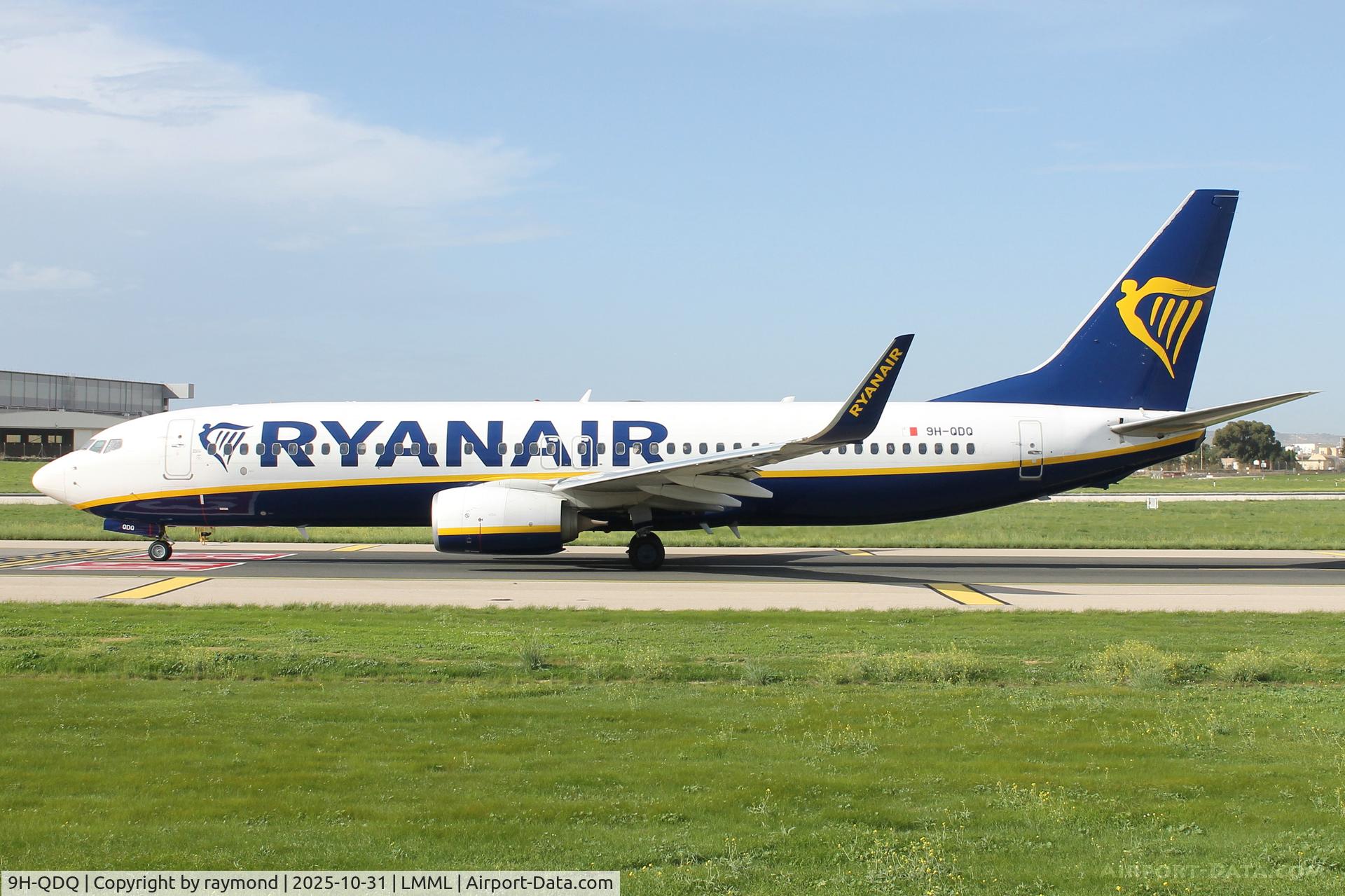 9H-QDQ, 2016 Boeing 737-8AS C/N 44766, Boeing 737-8AS reg 9H-QDQ of Malta Air on departure from Malta.