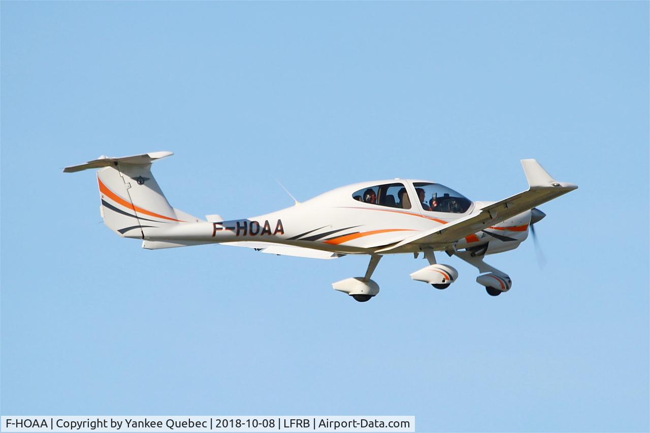 F-HOAA, Diamond DA-40 Diamond Star C/N D4.148, Take off rwy 07R, Brest-Bretagne airport (LFRB-BES)