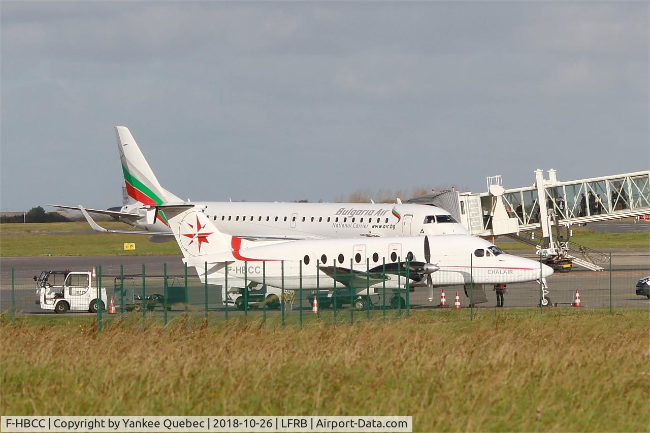 F-HBCC, 1999 Beech 1900D C/N UE-350, Boarding area, Brest-Bretagne airport (LFRB-BES)