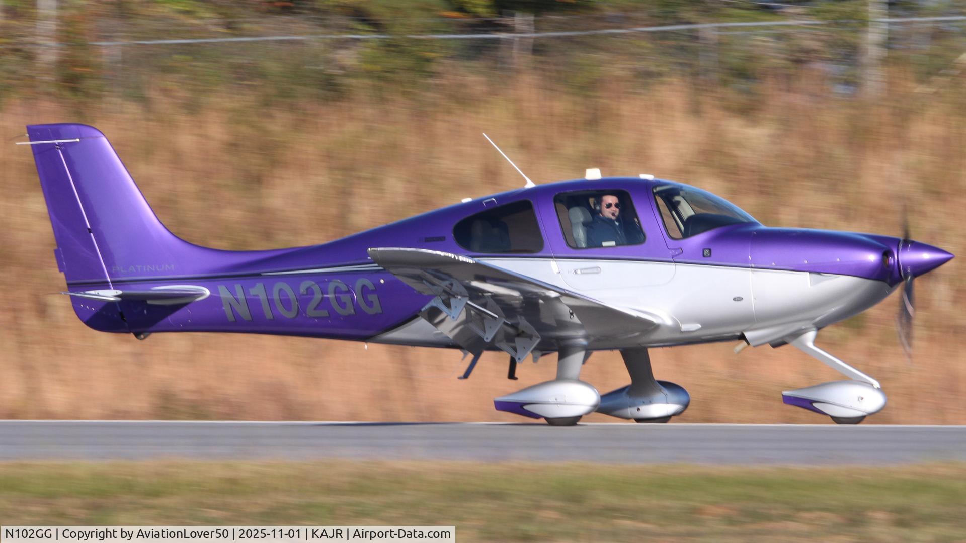 N102GG, 2021 Cirrus SR20 C/N 2730, SR20