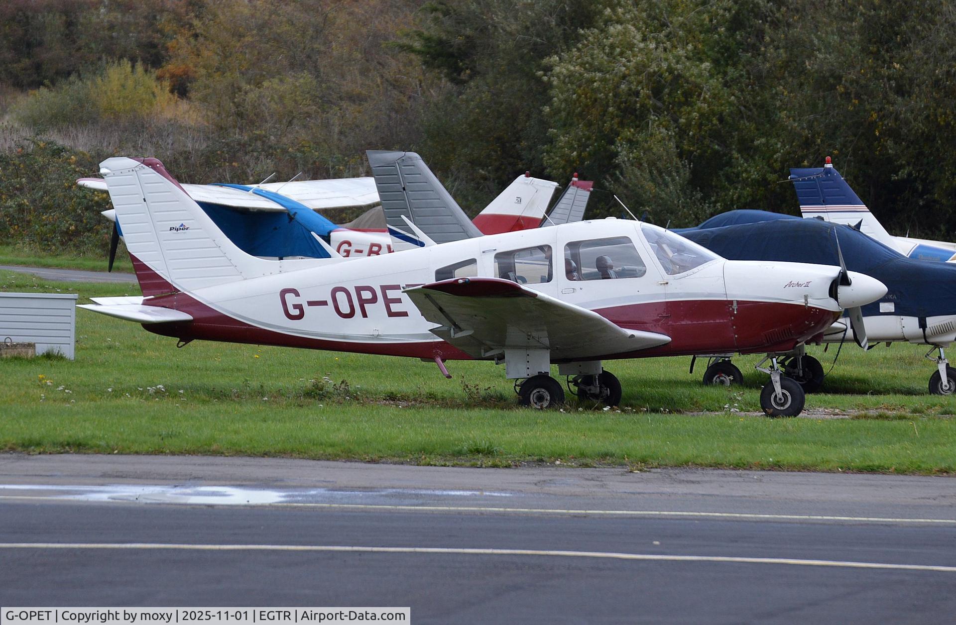 G-OPET, 1975 Piper PA-28-181 Cherokee Archer II C/N 28-7690067, Piper PA-28-181 Cherokee Archer II at Elstree. Ex OH-PET