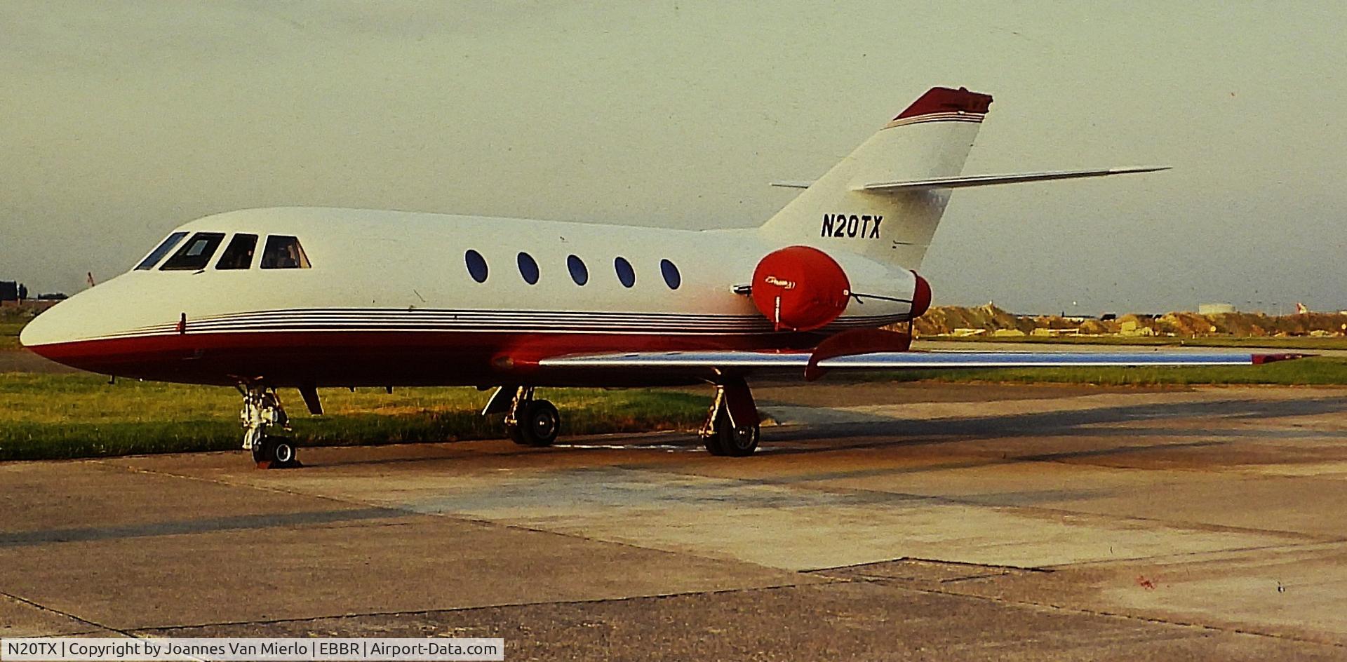 N20TX, 1999 Dassault 20 f-5 C/N 000296, ex-slide